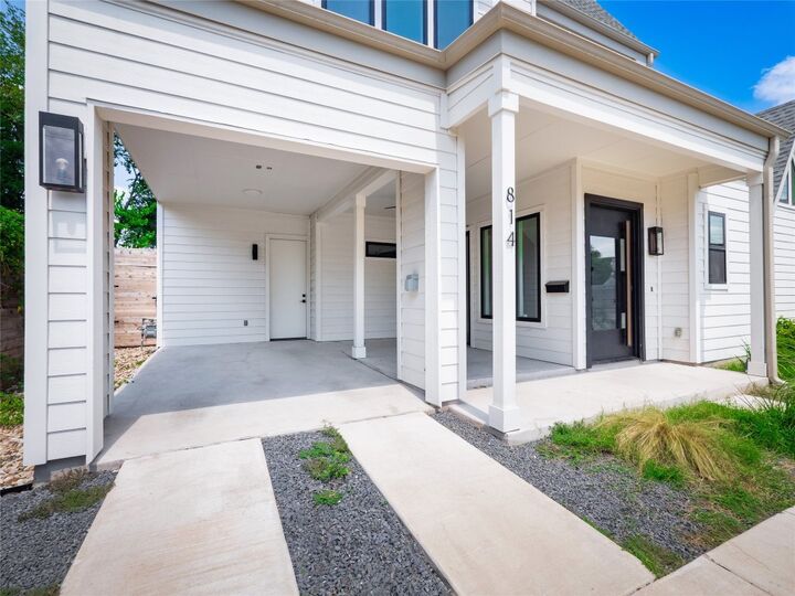 Property Photo: 814 Stark Street TX 78756