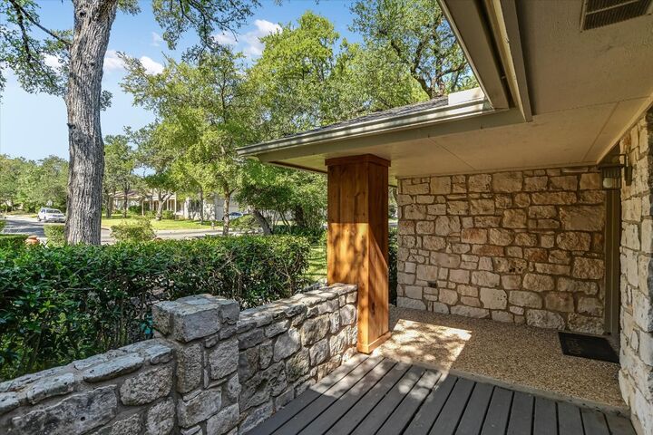 Property Photo: 9404 Topridge Drive TX 78750