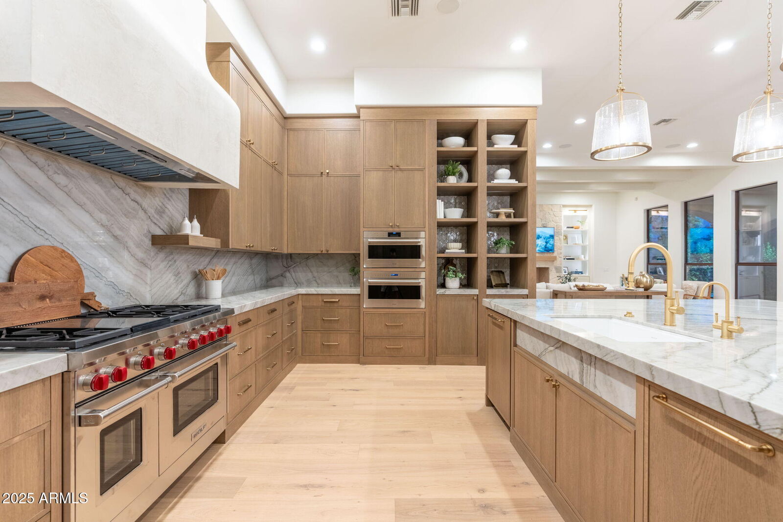 Property Photo:  6539 S Oakwood Way  AZ 85298 