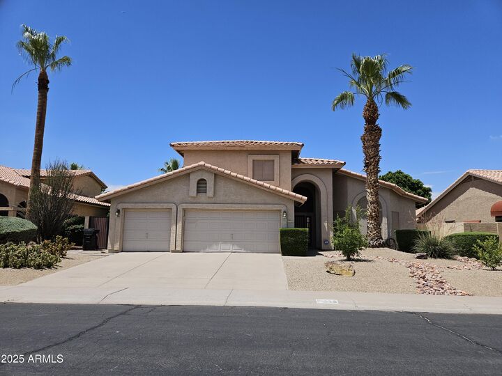 110 E Evelyn Lane  Tempe AZ 85284 photo