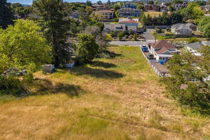 12 Dorenfeld Court  Petaluma CA 94952 photo