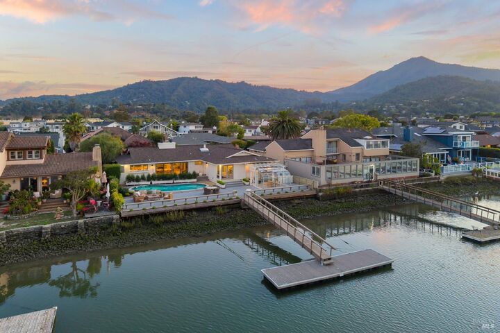 334 Riviera Circle  Larkspur CA 94939 photo