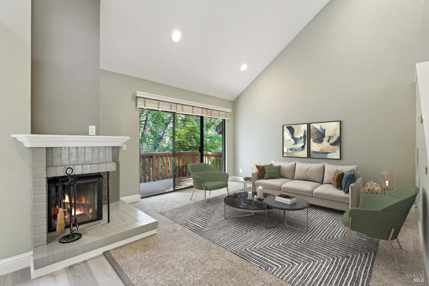 Property Photo:  4 Cielo Lane 3E  CA 94949 