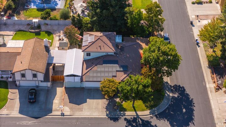 Property Photo: 703 Mustang Court CA 94533