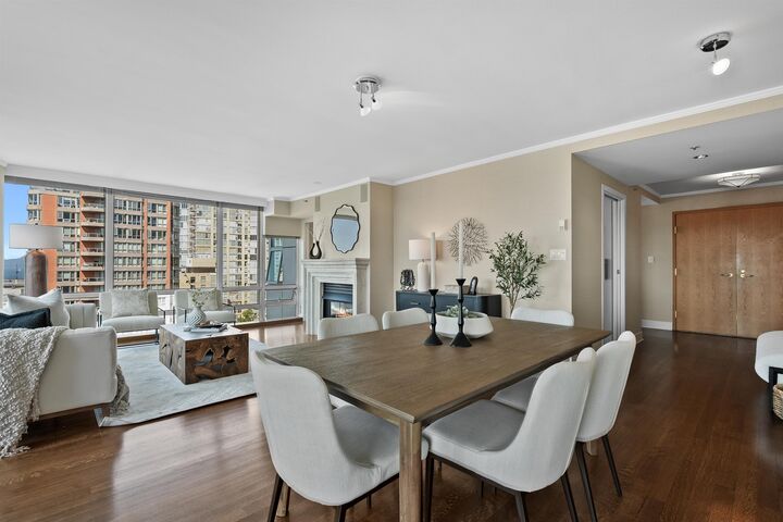 Property Photo:  1501 Howe Street 1301  BC V6Z 2P8 