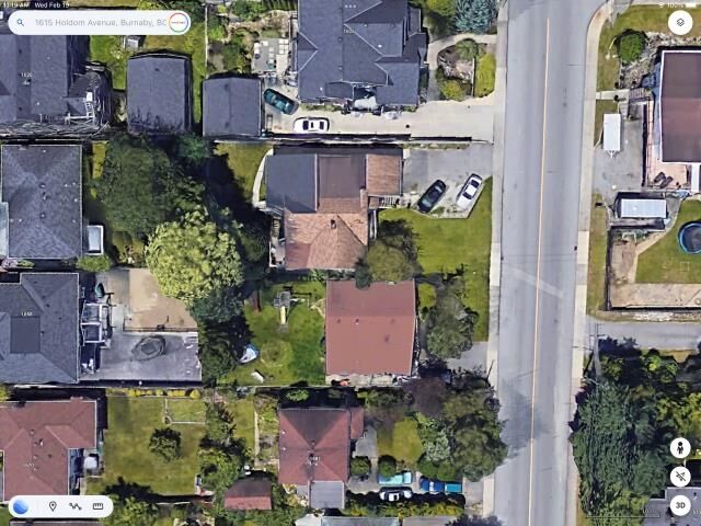 Property Photo:  1615 Holdom Avenue  BC V5B 3V7 