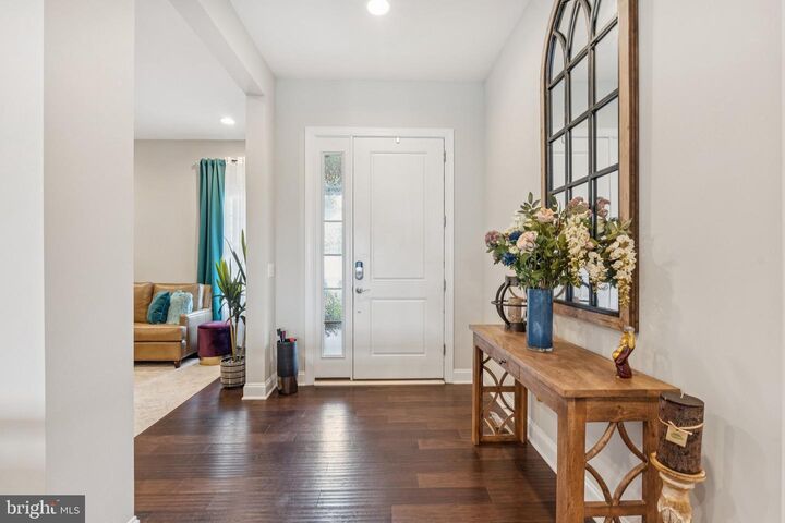 Property Photo:  102 Phoebe Court  VA 22630