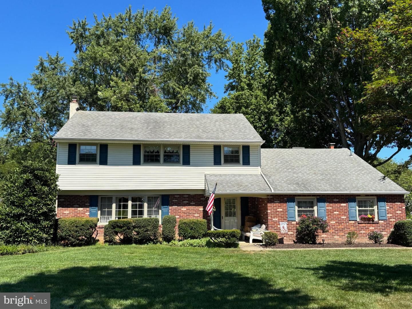 Property Photo: 236 Oak Hill Drive PA 19040
