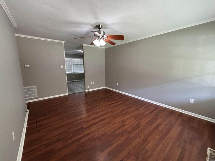 Property Photo:  5519 Division Street  AR 72118 