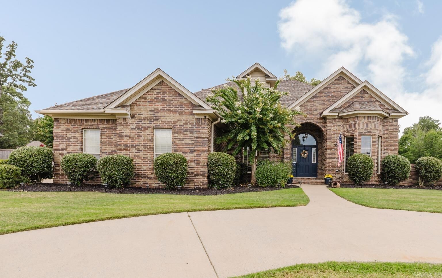 Property Photo: 711 Sedgefield Drive AR 72022