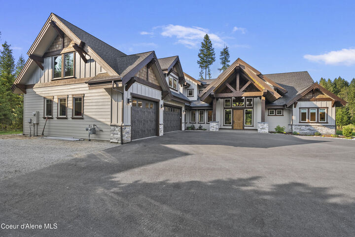 Property Photo: 1159 E Amulet Cir ID 83858