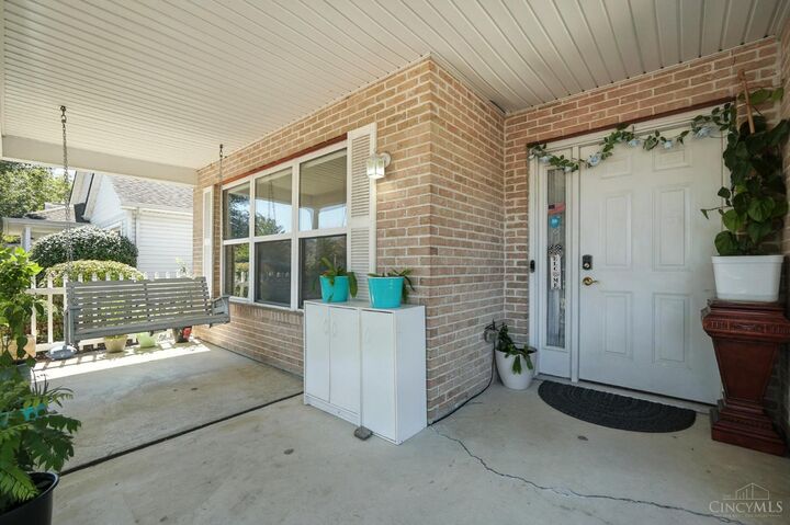 Property Photo:  6589 Quail Lake  OH 45040 