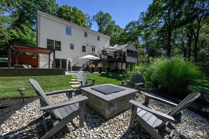 11 Timber Ridge Drive  Clinton Twp NJ 08801 photo