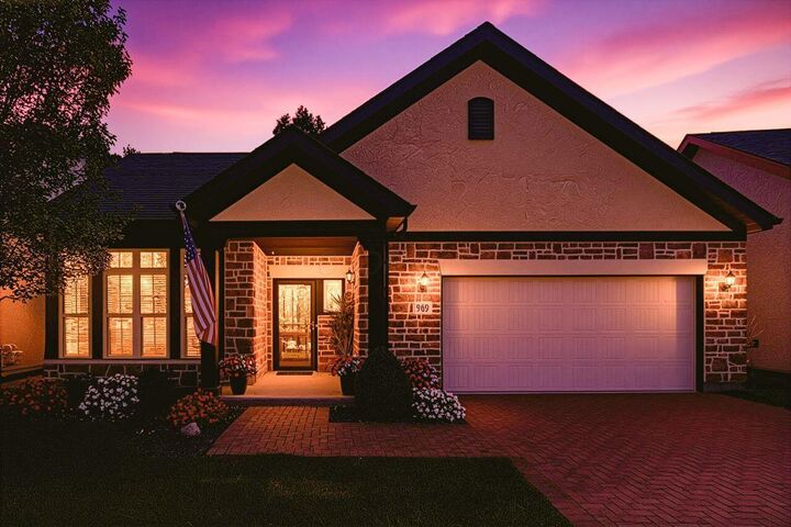 Property Photo: 969 Pinnacle Club Drive OH 43123