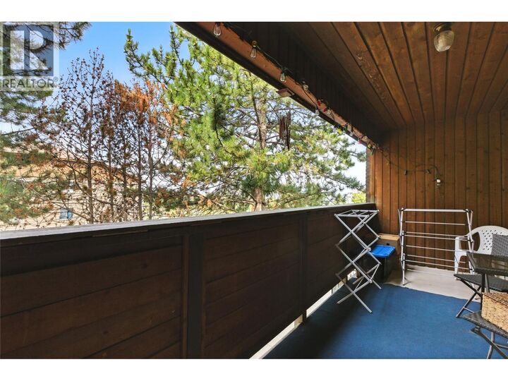 Property Photo: 44 Whiteshield Crescent South 306 BC V2E 2J1