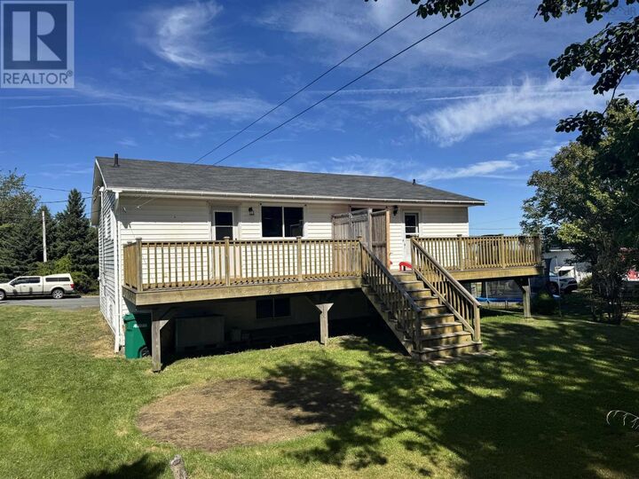 Property Photo:  8 Thirteenth Street  NS B0K 1X0 