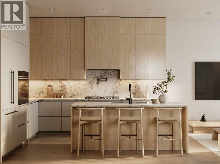 Property Photo: 646 East 23rd Avenue 3 BC V5V 1X8