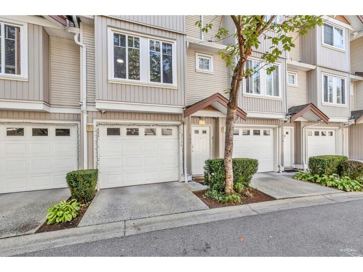 Property Photo: 12711 64 111 BC V3W 1X1