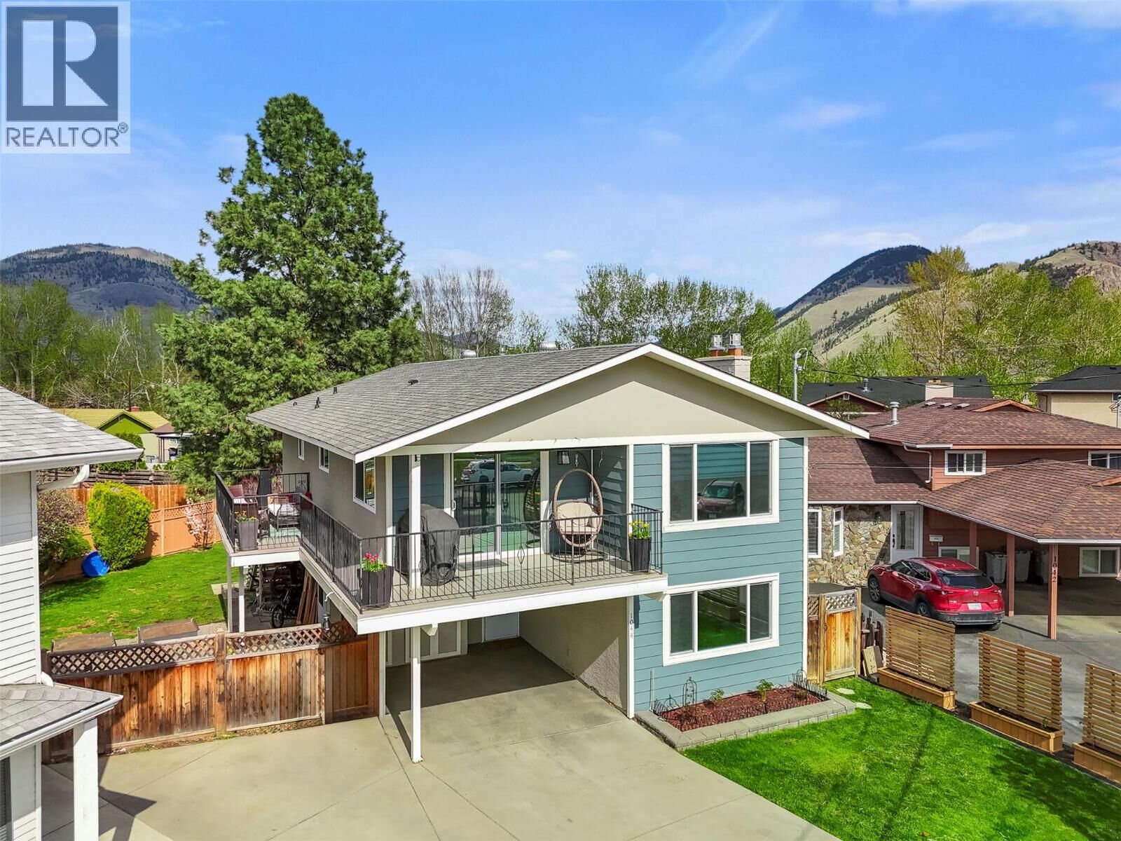 Property Photo:  1044 Dundas Street  BC V2B 2T2 