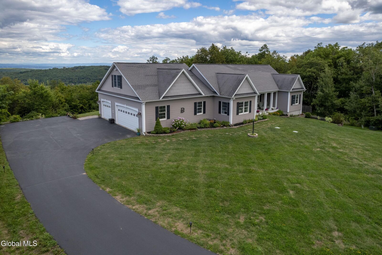 Property Photo: 2958 New Scotland Road NY 12186
