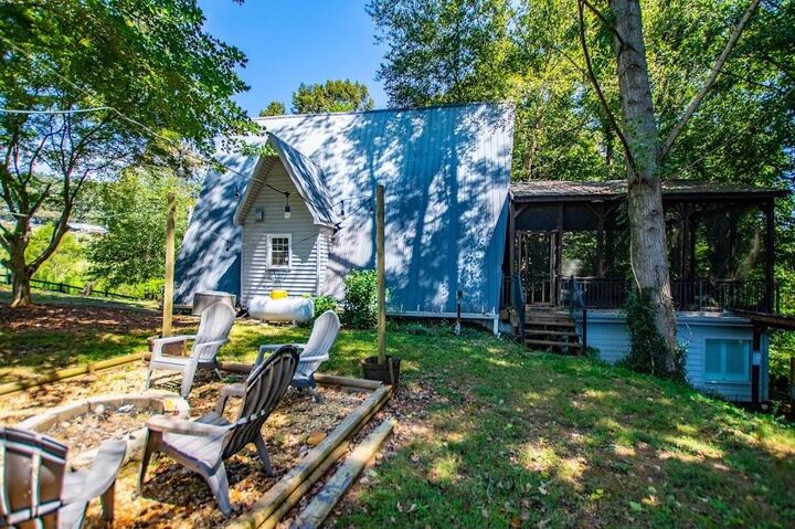 Property Photo: 746 Dot Road GA 30108
