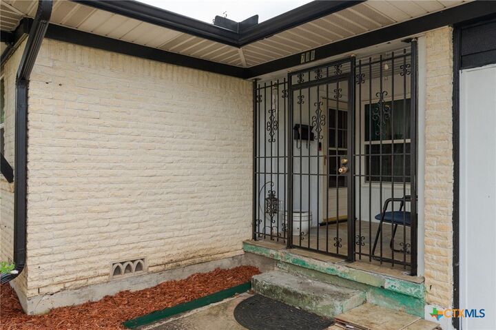 Property Photo:  711 Alexander Street  TX 76541 