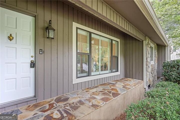 Property Photo: 2792 Lansdowne Lane SE GA 30339