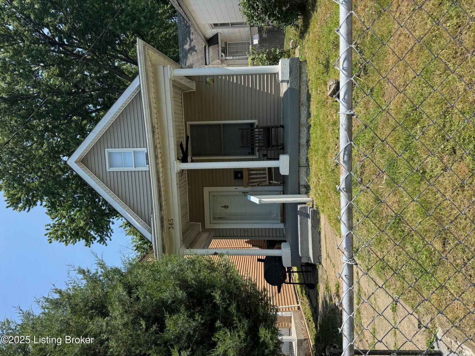 Property Photo:  365 N 27th St  KY 40212 