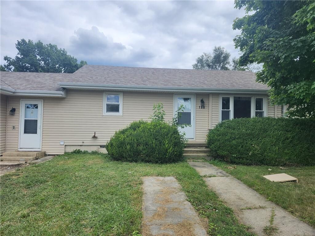 Property Photo: 106 Kavanaugh Street MO 64683