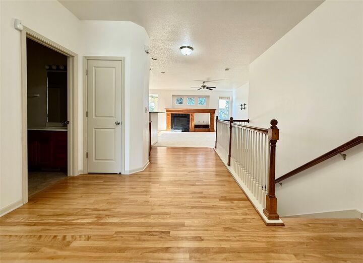 Property Photo: 4010 NE Trilein Drive IA 50021