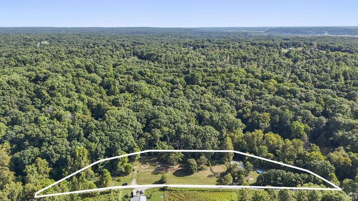 Property Photo:  2975 N Grizzly Lane  IN 46151-0110 