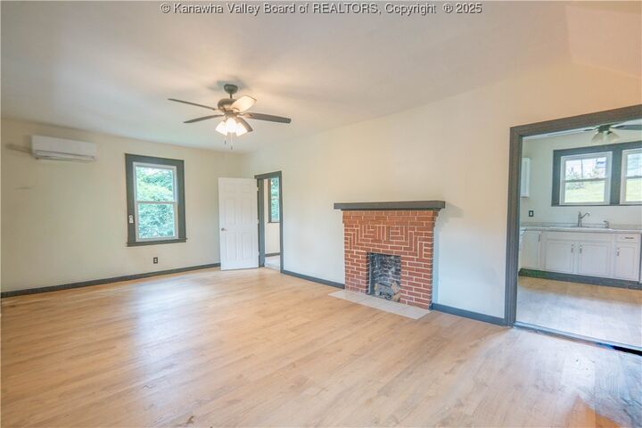 Property Photo: 850 Springdale Drive WV 25302