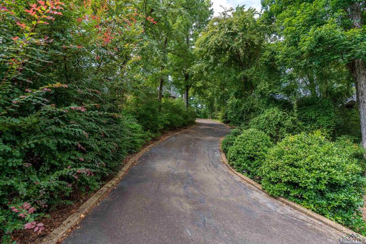 Property Photo: 5 Montclair Circle TX 75601