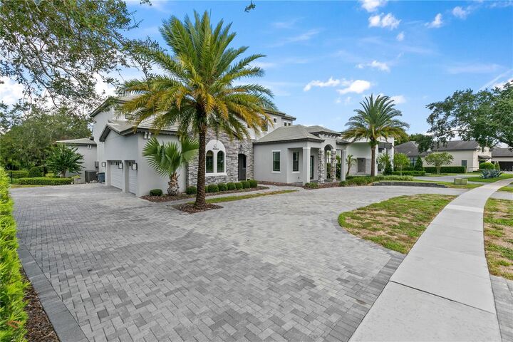 Property Photo: 6018 Tarawood Drive FL 32819