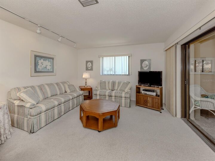 Property Photo: 1708 Bonitas Circle 1726A FL 34293