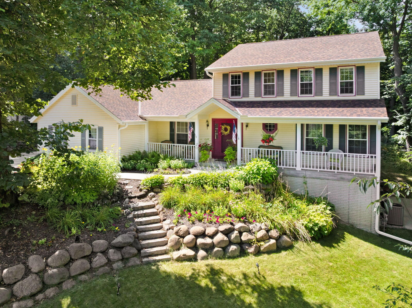 Property Photo:  1701 S Lilly Ln  WI 53146 