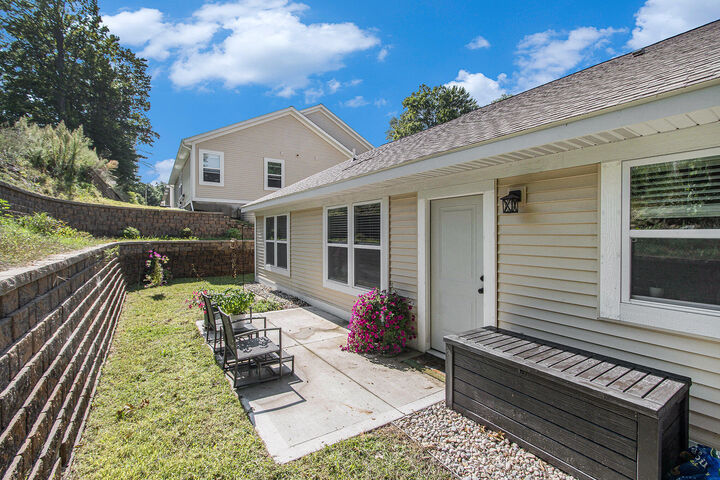 Property Photo: 17561 Beechwood Lane Lane MI 49456