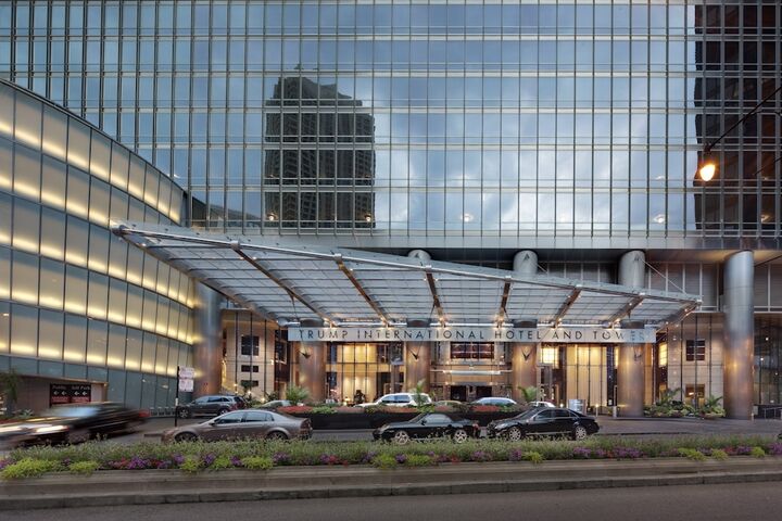 401 N Wabash Avenue 49A  Chicago IL 60611 photo
