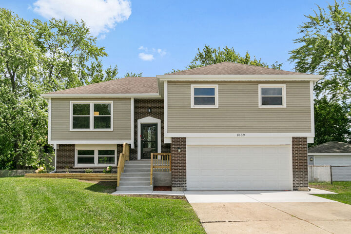 Property Photo:  1039 Barrow Court  IL 60484 