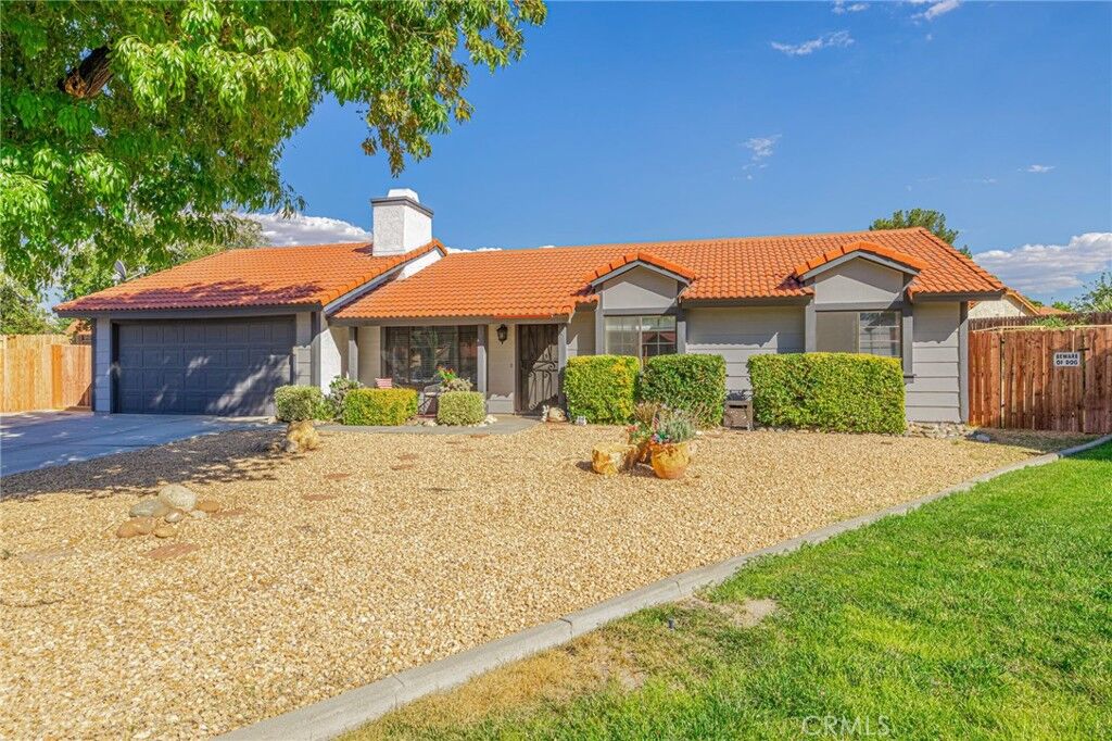 Property Photo:  43320 Yale Court  CA 93536 
