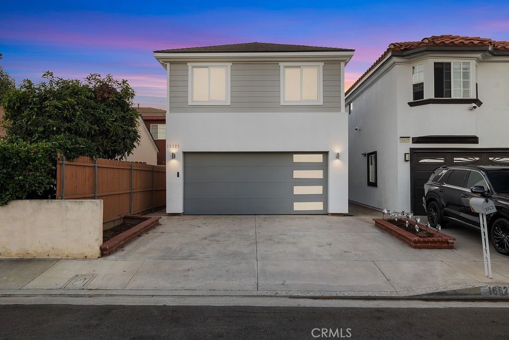 Property Photo:  16627 Eric Avenue  CA 90703 