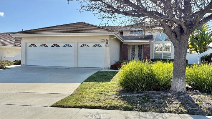Property Photo:  4844 Glenhollow Circle  CA 92057 