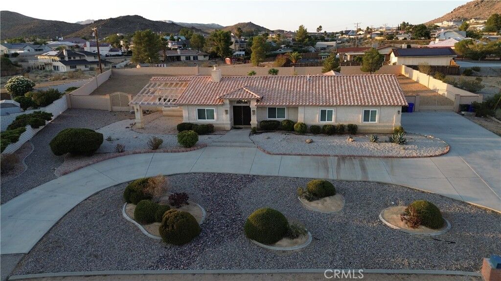 Property Photo:  16392 Monache Road  CA 92307 