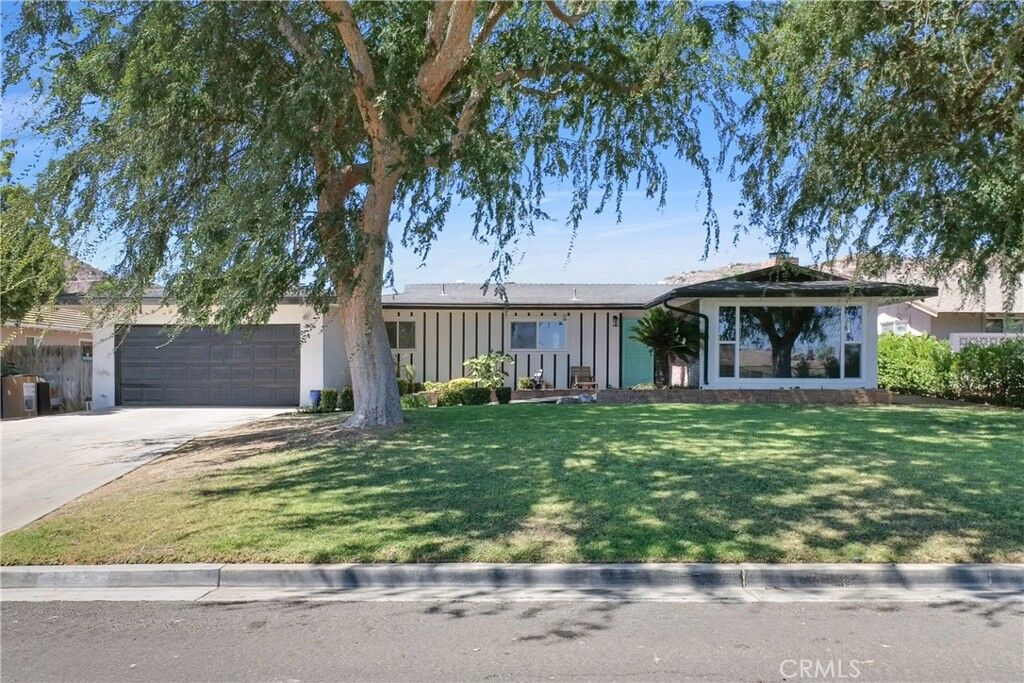 Property Photo:  5278 Sierra Vista Avenue  CA 92505 