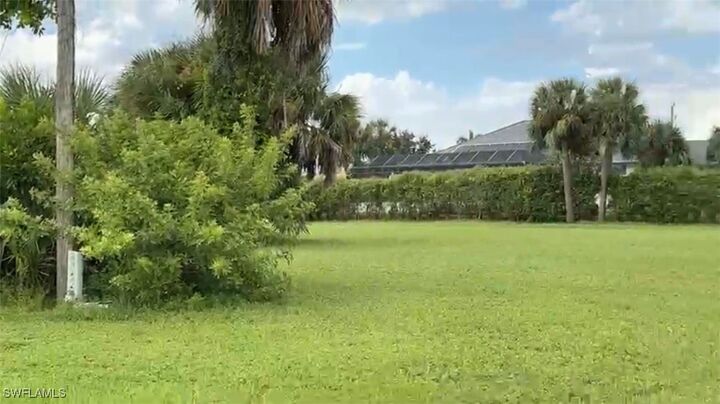 Property Photo: 24138 Peppercorn Road FL 33955