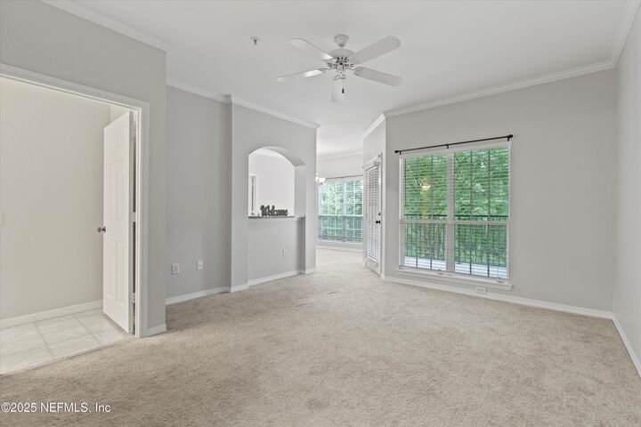 Property Photo:  7800 Point Meadows Drive 526  FL 32256 