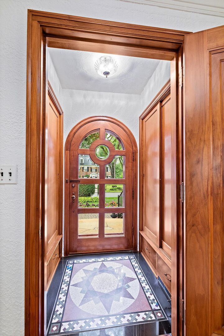 Property Photo:  4501 Browndale Avenue  MN 55424 