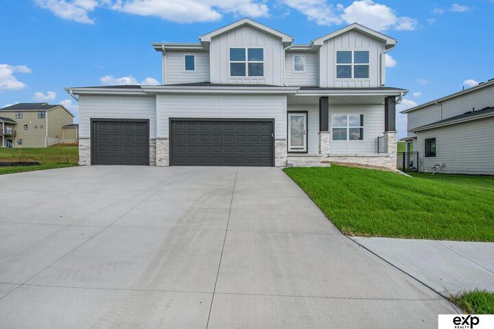 Property Photo: 11101 S 217 Street NE 68028