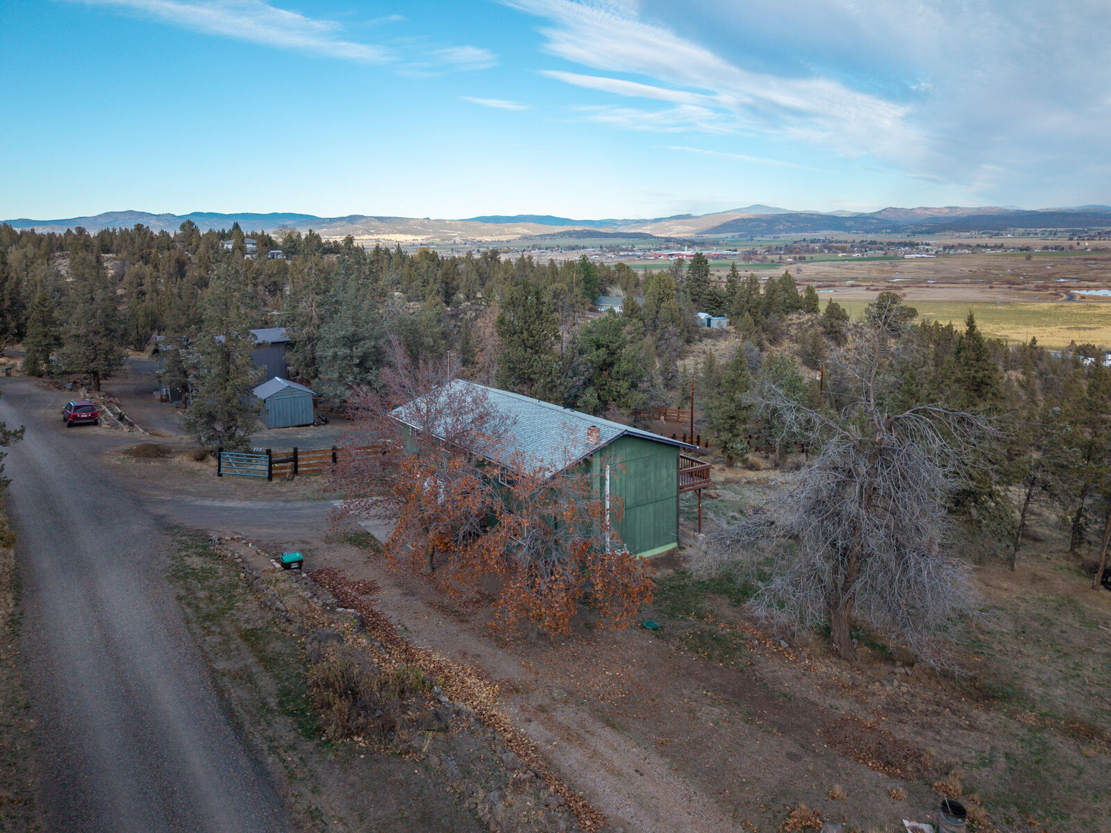 Property Photo: 2158 NW Century Drive OR 97754