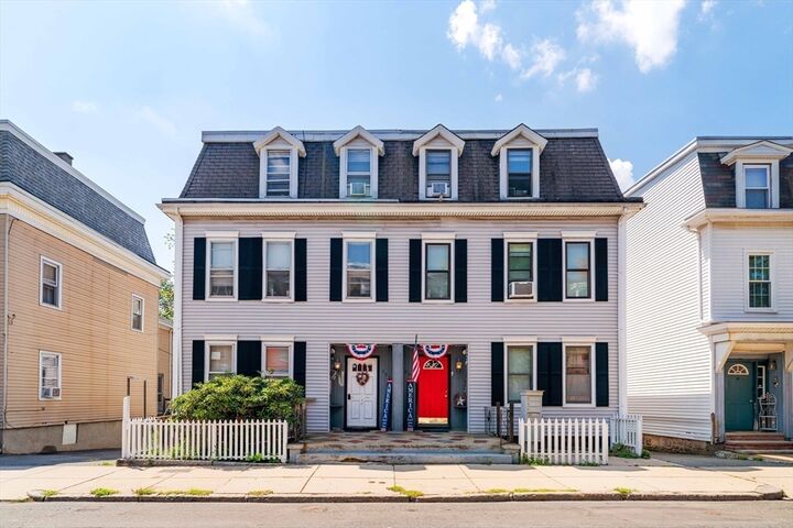 Property Photo:  607 East 7th St  MA 02127 